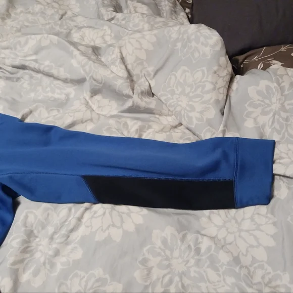 Mens nike hoodie - Picture 2 of 3